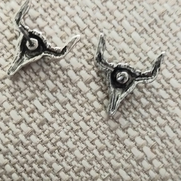 Bull Skull Pierced Earrings Made with Oxidized Silver studs - Picture 5 of 6